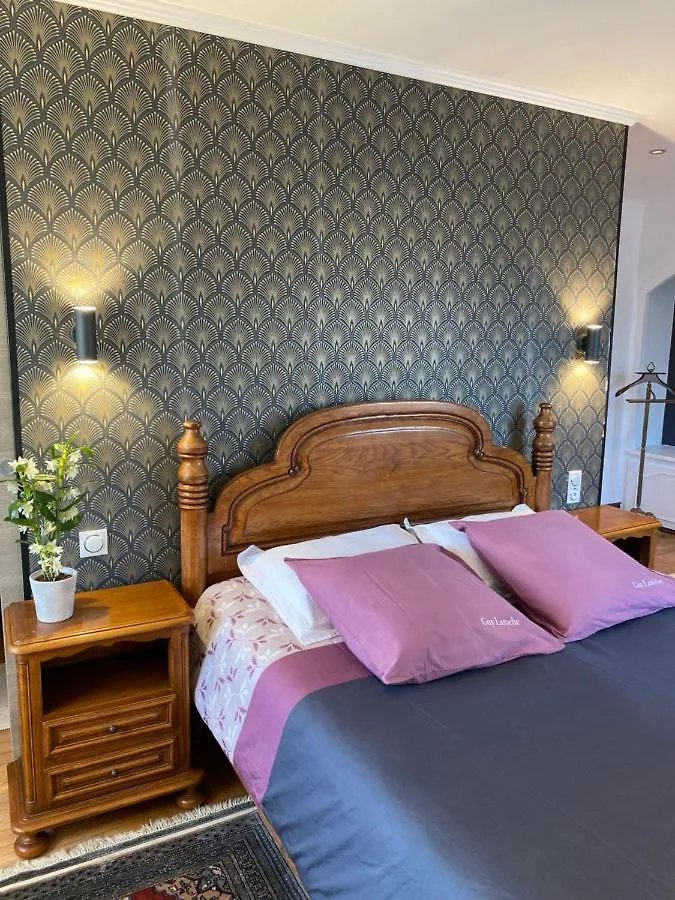 Domaine De La Provencale Bed & Breakfast Saint-Didier-de-la-Tour