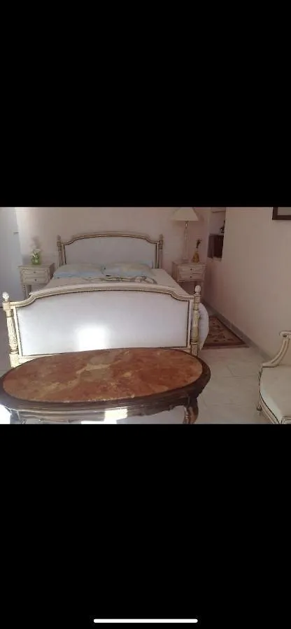 Domaine De La Provencale Bed & Breakfast Saint-Didier-de-la-Tour